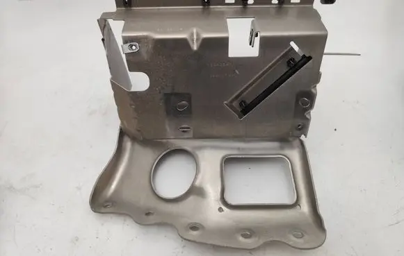Chevrolet Corvette C6 Glove box frame 130405677 1526646 4L9907091