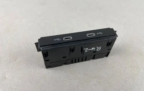 Audi Q4 e-tron USB socket connector 89A035736