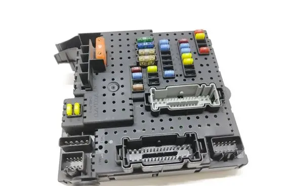 Volvo XC90 Fuse box set 28080156 30786646 07W505
