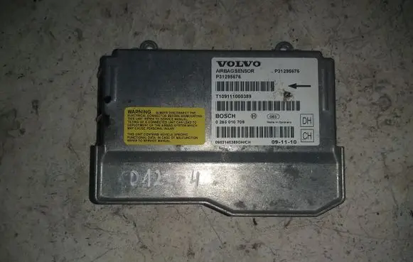 Volvo XC70 Airbag control unit/module P31295676