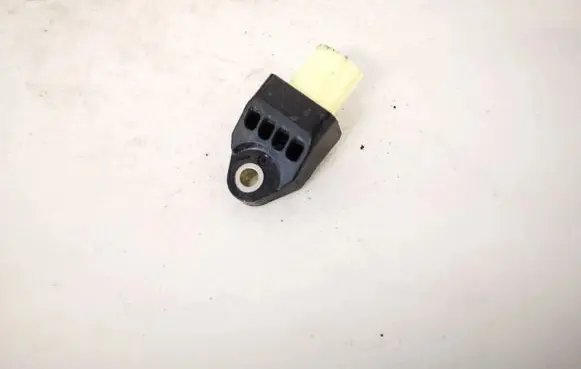 Toyota RAV 4 (XA30) Airbag deployment crash/impact sensor 8983142010 89831-42010