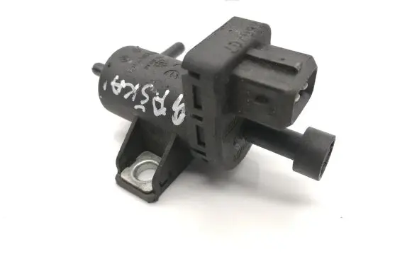 Nissan Qashqai Turbo solenoid valve 8200762597