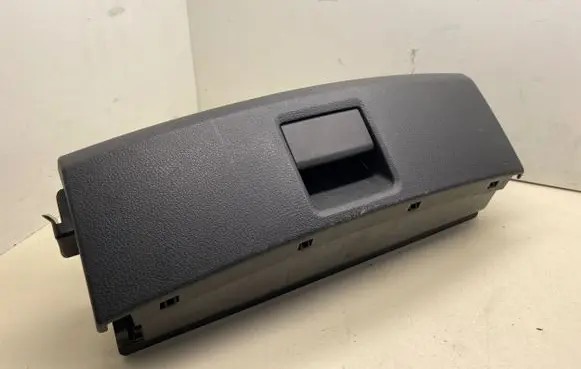 Porsche Cayenne (92A) Glove box 8K0882601D
