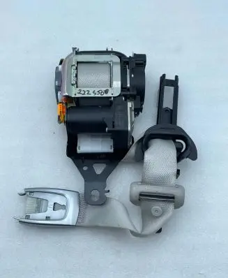 Mercedes-Benz S W222 Front seatbelt A2228603800