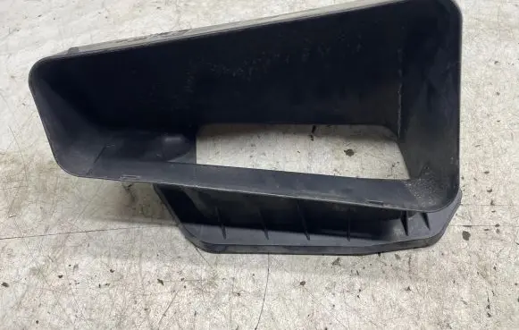Audi Q5 SQ5 Air intake duct part 8K1819904