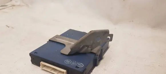 Toyota Prius (XW20) Comfort/convenience module 8911147030