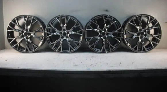 R20 alloy rim