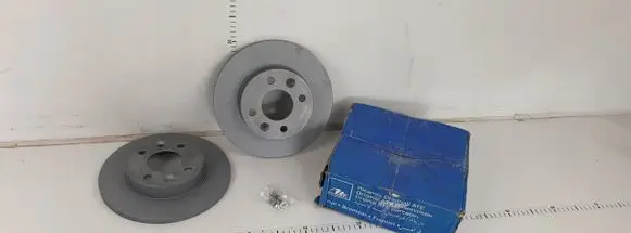 Renault Twingo II Front brake disc 412116