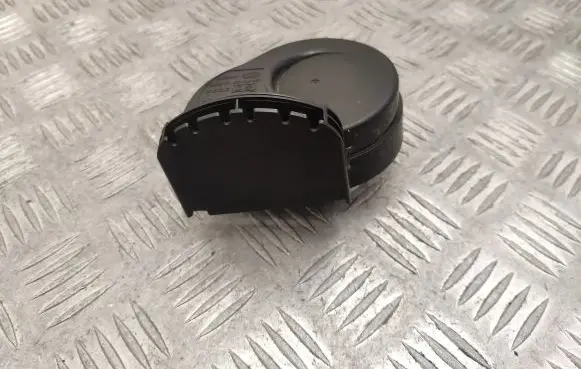 Lexus RX 450H Horn signal 8651048190