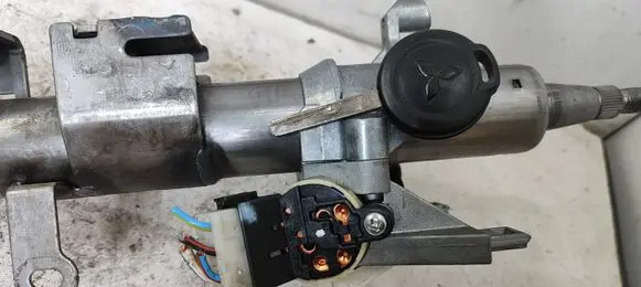 Mitsubishi Colt Ignition lock 4408A040