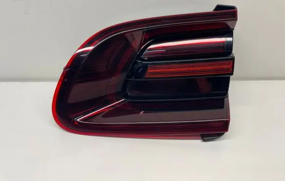 Porsche Macan (95B) Tailgate rear/tail lights 95B945094R