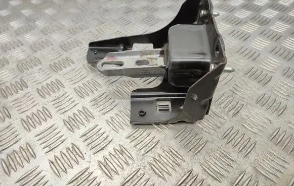 Citroen C4 Cactus Engine mount bracket 9806658980 9801521580
