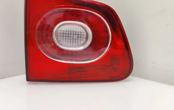 Volkswagen Tiguan Tailgate rear/tail lights 5N0945093B 009692015593