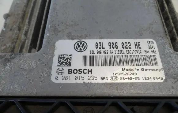 Skoda Octavia Mk2 (1Z) Engine control unit/module ECU 03L906022HE