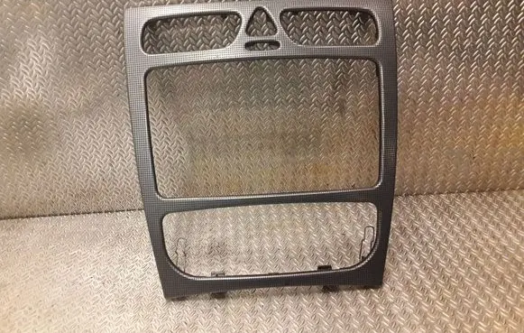 Mercedes-Benz C W203 Other center console (tunnel) element 2036809039 A2036809039