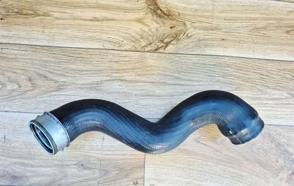 Audi A4 S4 B6 8E 8H Intercooler hose/pipe 8E0145745B