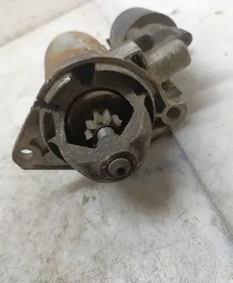 Opel Vectra B Starter motor 2339303206
