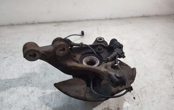 Mazda CX-5 Front wheel hub 