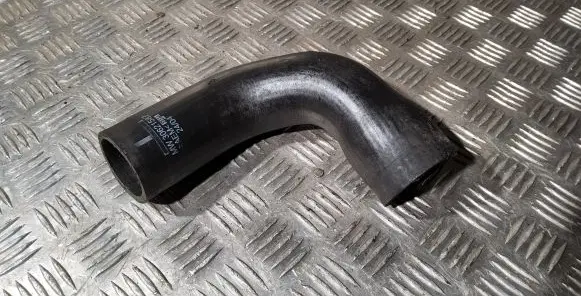 Volvo S40, V40 Intercooler hose/pipe 30621587