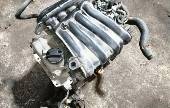 Nissan Tiida C11 Engine