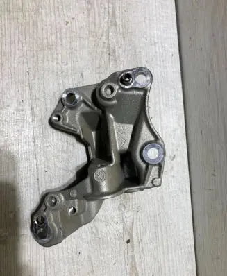 Generator/alternator bracket