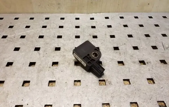 KIA Sportage Airbag deployment crash/impact sensor 959202S000 228170608