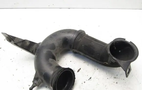 Jeep Cherokee Air intake hose/pipe 52022358AC