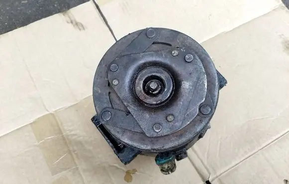 Opel Sintra Air conditioning (A/C) compressor (pump) 6560296