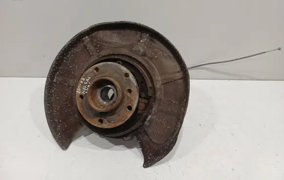 BMW 5 E60 E61 Rear wheel hub spindle/knuckle 