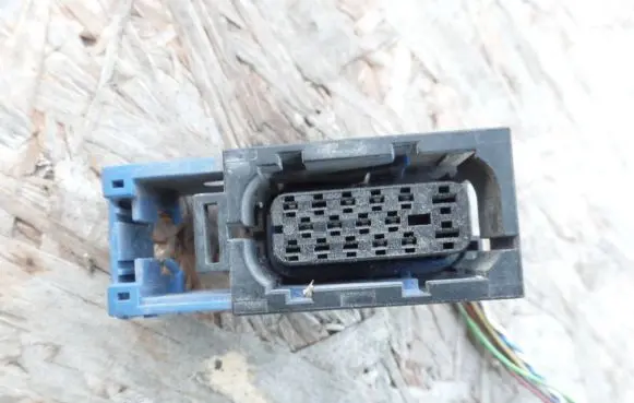 Engine installation wiring loom