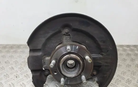 Volvo V40 Front wheel hub spindle knuckle 31387651