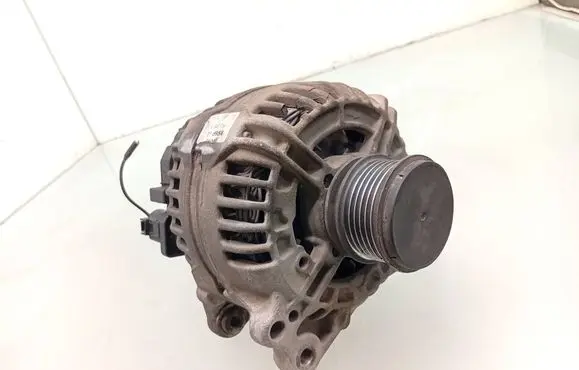 Volkswagen Golf VI Generator/alternator 0124525187 10019 160824