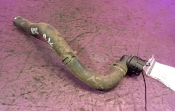 Volkswagen Golf Plus Engine coolant pipe/hose 1K0122291J