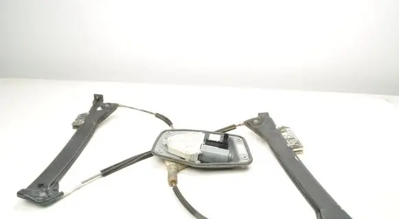 Volkswagen Eos Front door window regulator with motor 1Q2837401R