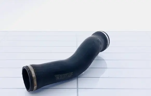 Audi A6 S6 C4 4A Intercooler hose/pipe