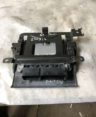 Audi Q3 8U Engine control unit/module 03l906018ph