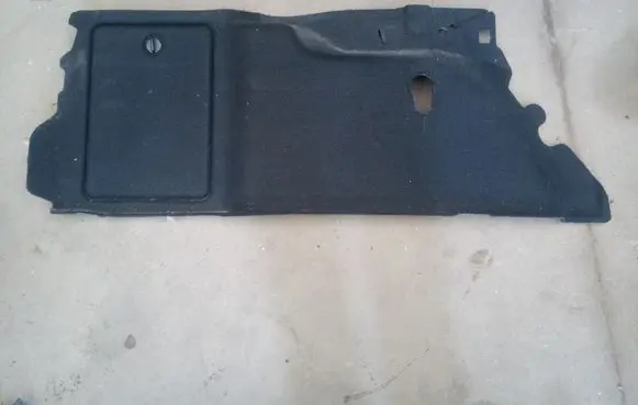 Ford Focus Trunk/boot lower side trim panel 