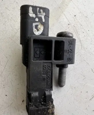 Peugeot 207 Crankshaft position sensor V75617538002 V756175380