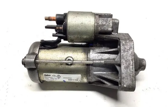 Nissan Qashqai Starter motor 233001375R