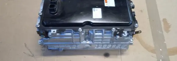 Toyota RAV 4 (XA50) Voltage converter inverter G920033140
