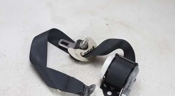 Mitsubishi Outlander Rear seatbelt TKAB0EN307 A4X01 0641143