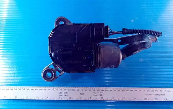 Ford Focus Wiper motor BM5117504AJ SW1514 0390248108