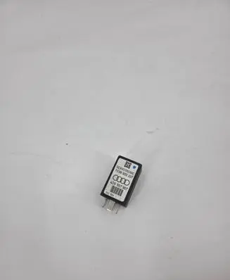 Audi A8 S8 D2 4D Other relay 7038900207 4D0907307 3X256938