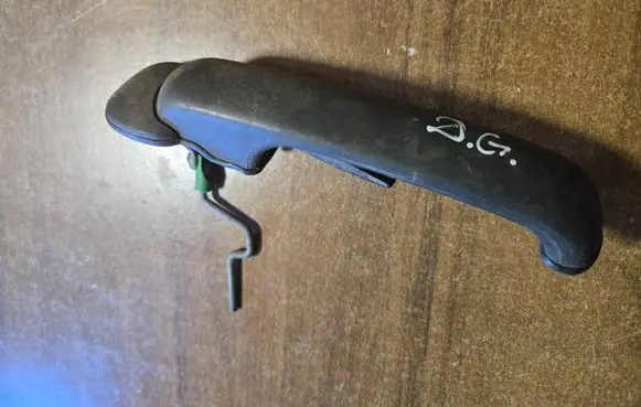 Rear door exterior handle
