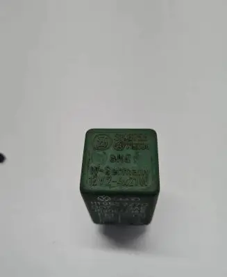 Volkswagen Transporter - Caravelle T4 Other relay 111953227D J590CJ945
