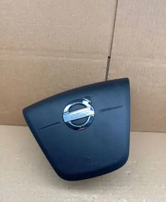 Volvo V60 Steering wheel airbag P31351034