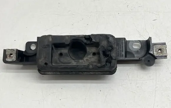 Porsche Macan (95B) Jacking socket point 95B802830