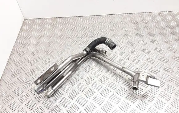 Chevrolet Captiva Engine coolant pipe/hose