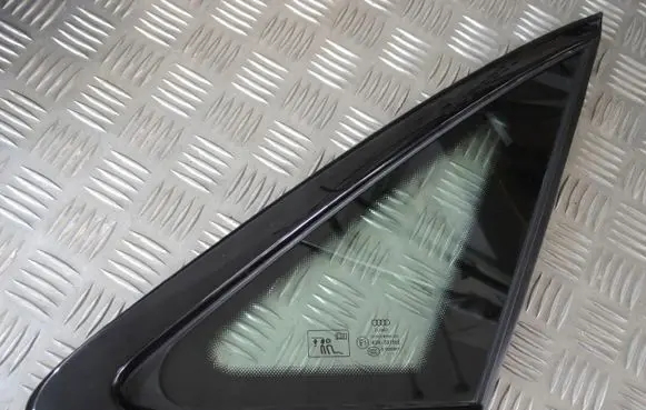 Audi A4 S4 B9 Front triangle window/glass 