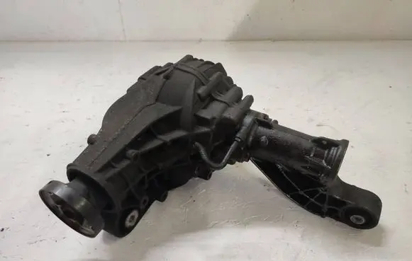 Mercedes-Benz GL X164 Front differential A1643302102 4460060085 A164332102